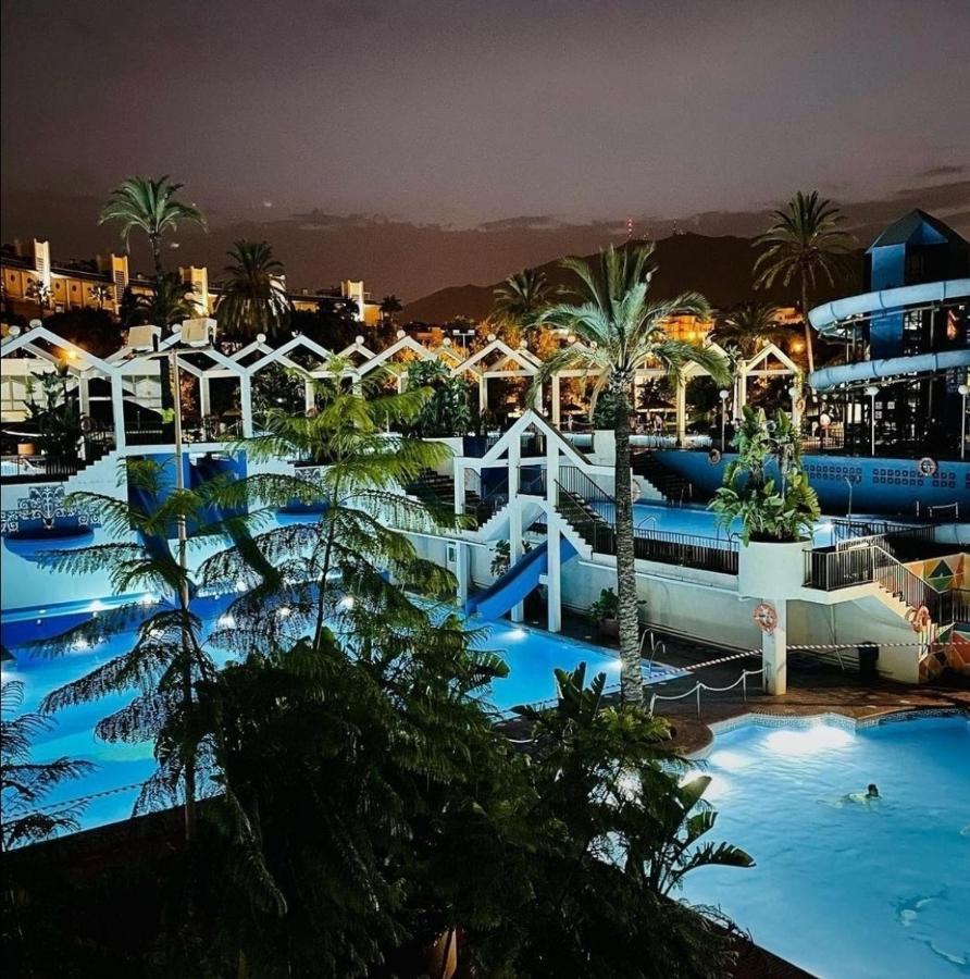 El Estudio De La Playa Benalbeach Holidays Paradise 贝纳尔马德纳 外观 照片